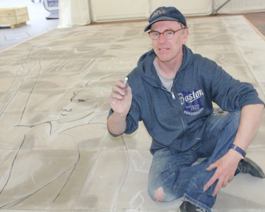 World-famous pavement artist working on Olympic masterpiece in Leicester