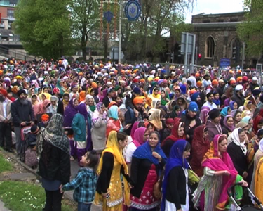 Annual Vaisakhi Procession makes its way through Leicester