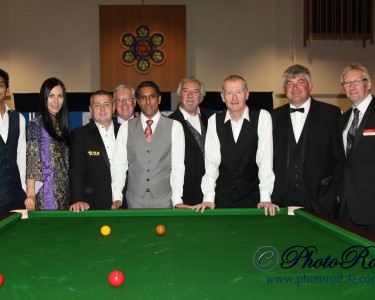 Snooker Legends raise £2,700 for charity