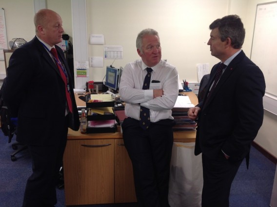 Mike Penning MP (Centre) joins Sir Clive Loader and Detective Inspector Mark Parish (Left) Credit. Leicestershire Police 