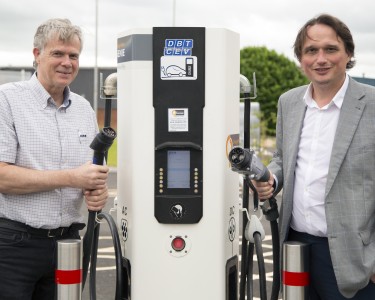 LEICESTER SPORTS ARENA INSTALLS ELECTRIC CAR CHARGER