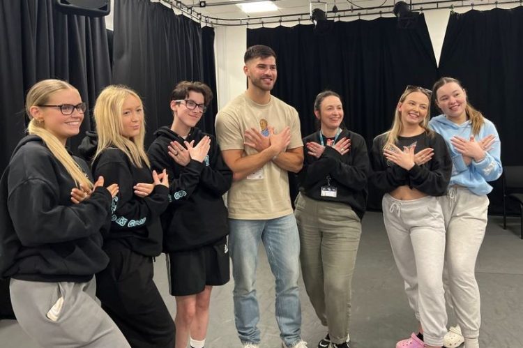 Leicester Time: Owen Warner Returns to Former Leicestershire School to Inspire Acting Students